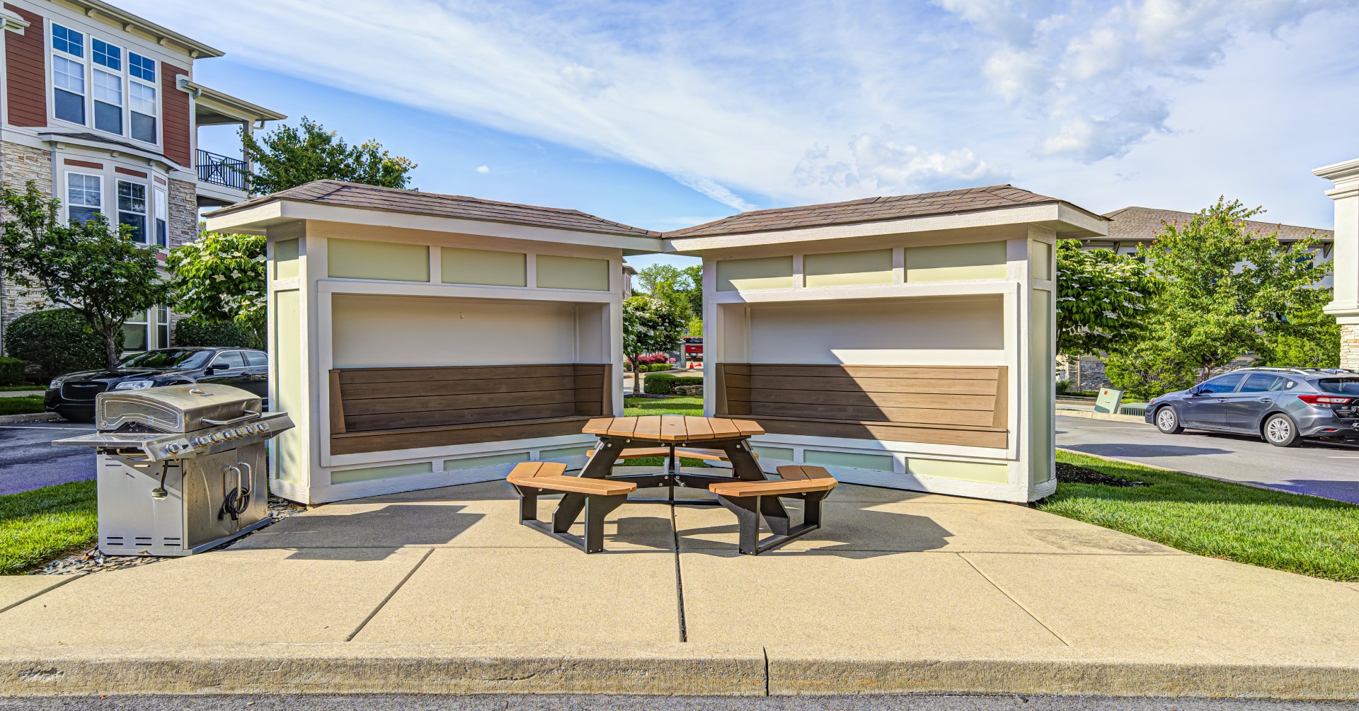 City Flats at Renwick Grill Area